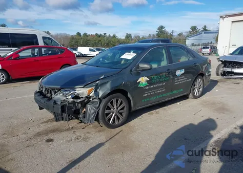 2013 Toyota Camry Xle z USA, uszkodzony, nr VIN 4T4BF1FKXDR289068